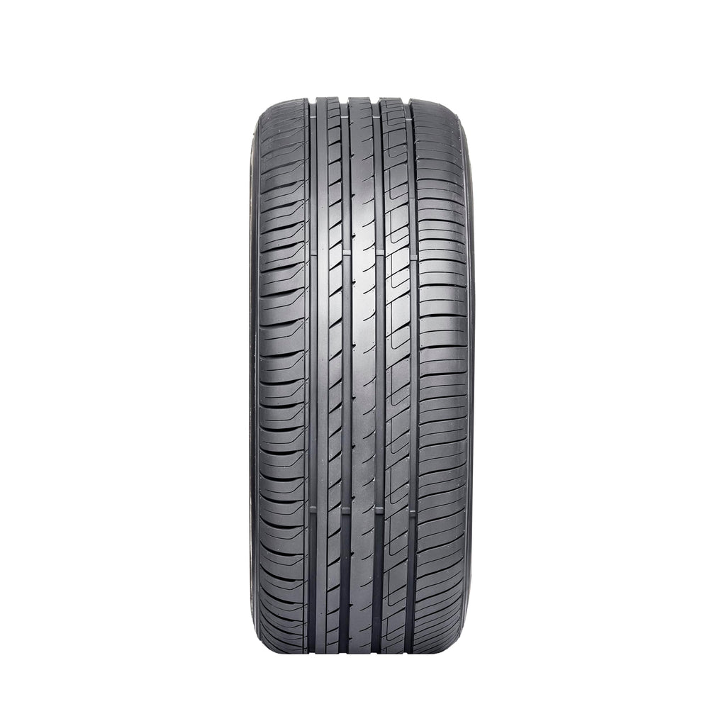 All Season 235/40ZR18 95W XL Passenger Tire C653185