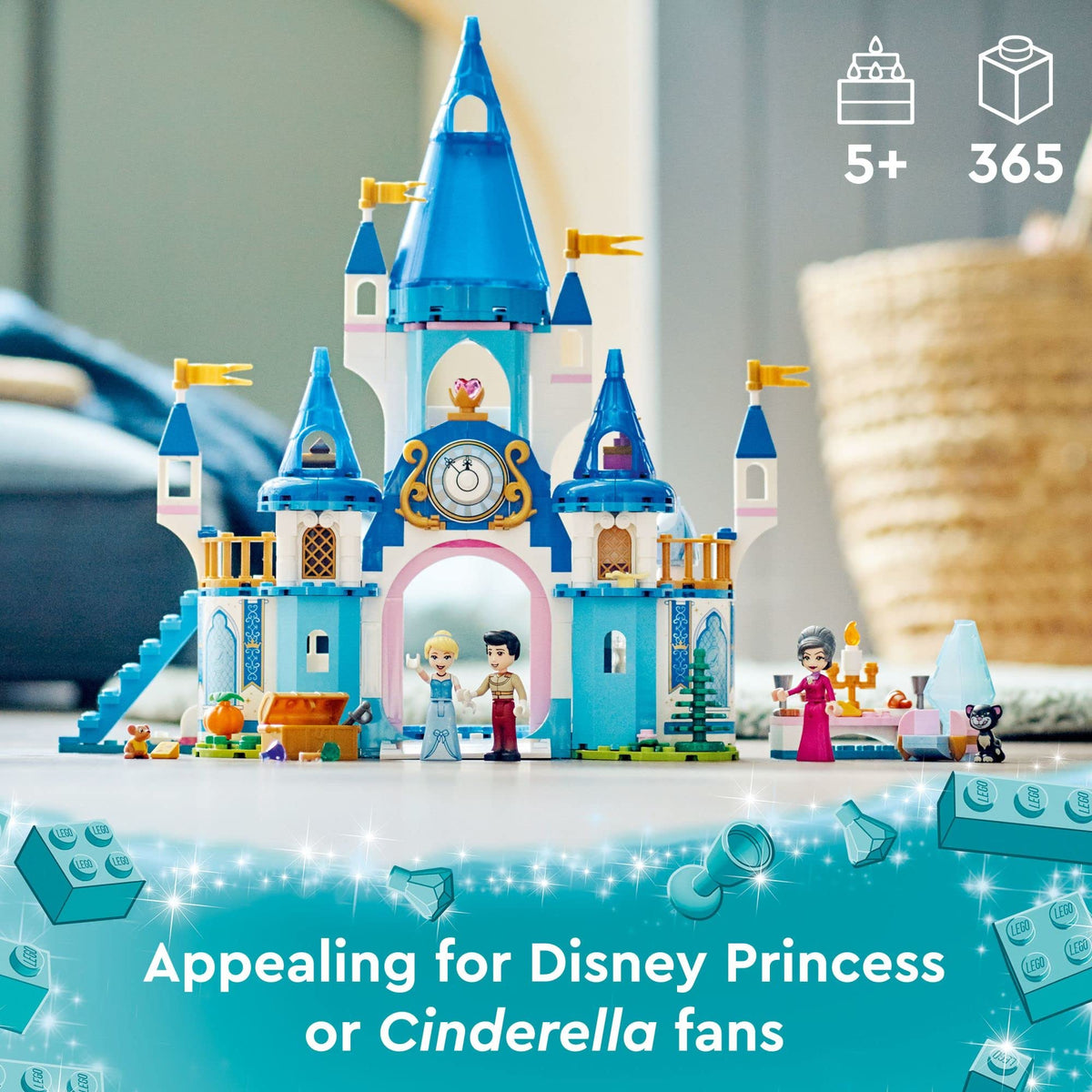 Buildable Castle Toy with 3 Mini Dolls L73673